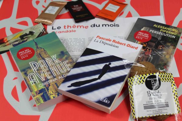 3 livres:brochure:cadeaux